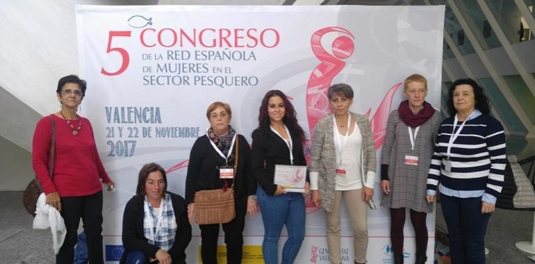 Mujeres asturianas pesqueras prestigiando la Red 