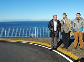 Concluidos los trabajos para la mejora de la carretera entre Navia y los miradores de Peña Furada