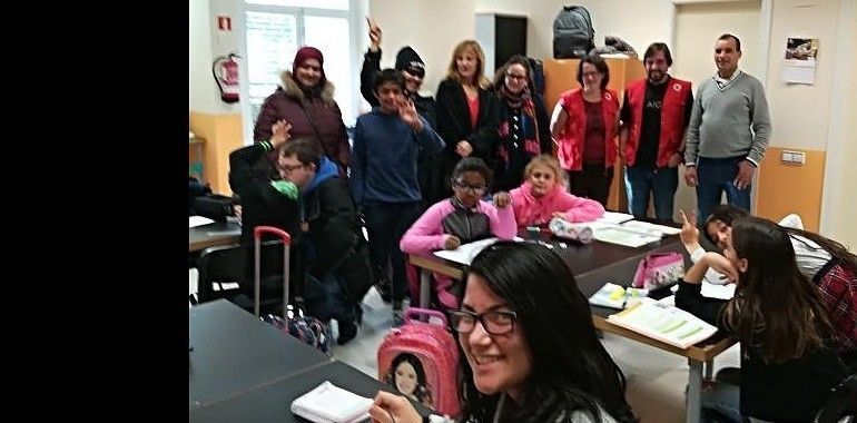 El Ayuntamiento de Oviedo financia la nueva aula de apoyo familiar de Cruz Roja