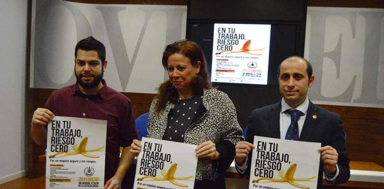 Los graduados sociales defienden en Oviedo "En tu trabajo, riesgo cero"
