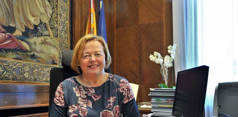 La presidenta del CSIC, Rosa Mª Menéndez López,  Amuravela de Oro