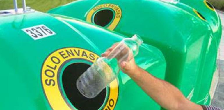 Cada asturiano recicló una media de 15,3 kilogramos de vidrio, 58 envases por persona