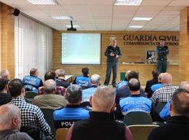 La Guardia Civil informa a las policías locales de Asturias sobre atentados terroristas