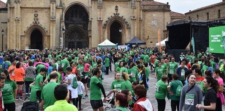 Oviedo corre solidario contra el cáncer