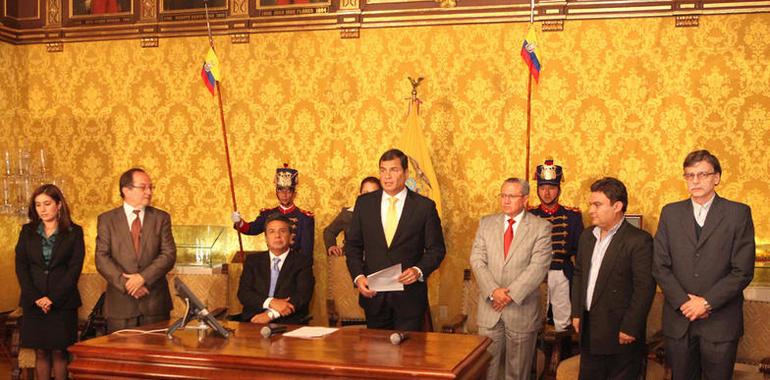 Ecuador desclasifica documentos del 30-S y pide investigación internacional de los hechos 
