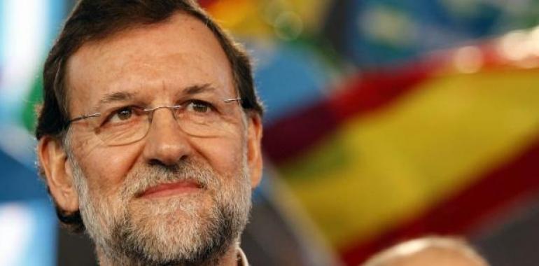 Rajoy clausura en Avilés un acto del Partido Popular de Asturias
