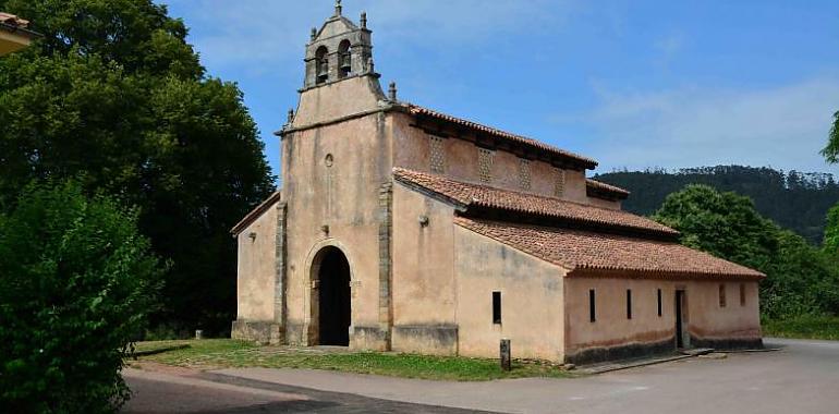 Asturias invertirá 740.000 euros para mejorar la carretera de Priesca y proteger la iglesia prerrománica de San Salvador