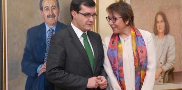 José Luis Ayllón y Carmen Martínez de Castro, nuevos secretarios de Estado 