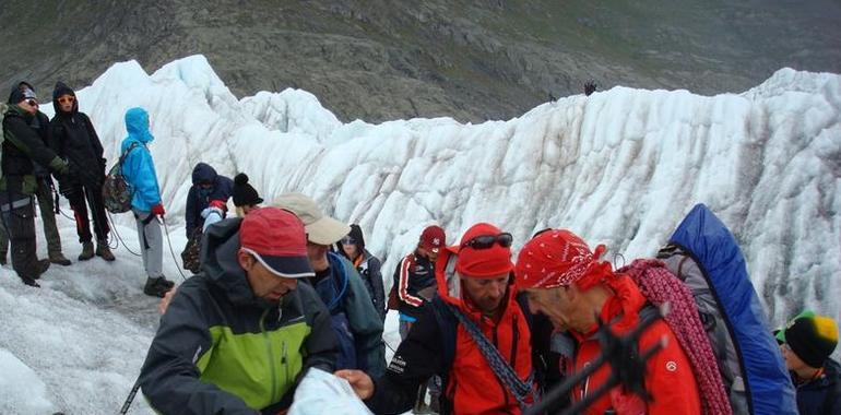 El Grupo de Montaña Ensidesa organiza un año más el programa "Hablamos de montaña"