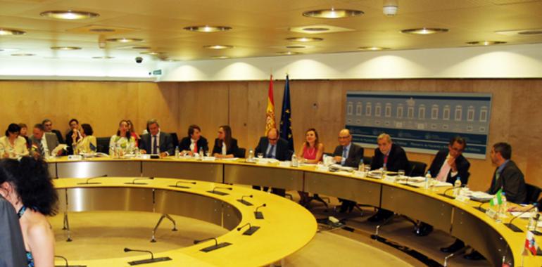 Aprobados objetivos de déficit y deuda sin Cataluña y Andalucía y voto en contra de Asturias y Canarias