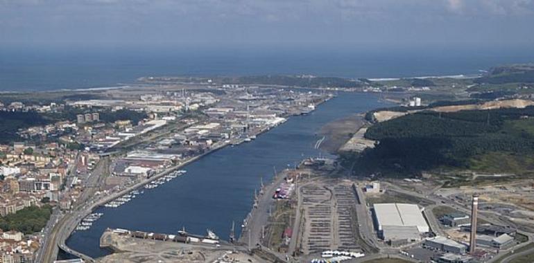 La alcaldesa de Avilés y el presidente de la Autoridad Portuaria recuperan la colaboración puerto-ciudad 