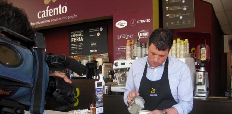 Los mejores profesionales del café  compiten en Gijón  por ser el campeón barista de Asturias