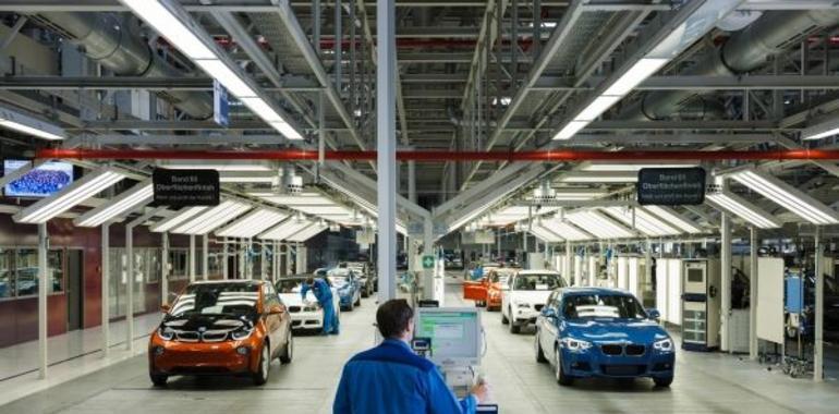 La planta de BMW en Leipzig galardonada como la «Mejor fábrica de Europa en 2013»