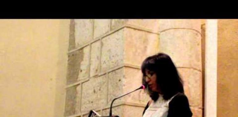 Carmen Crespo recoge el II Premio BAL Hotel de Poesia