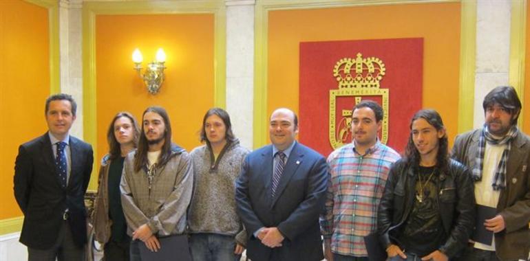 Los ganadores del XVI Concurso de Rock Ciudad de Oviedo reciben sus premios