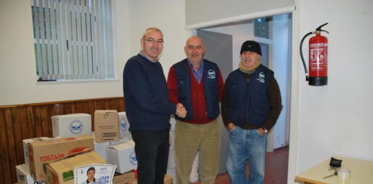Aportación allandesa a la Caravana Solidaria del Banco de Alimentos de Asturias