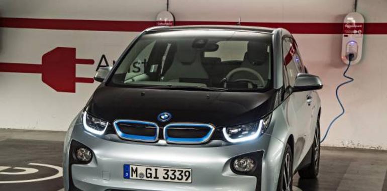 Schneider Electric realizará las infraestructuras de recarga de los nuevos BMW i3 e i8