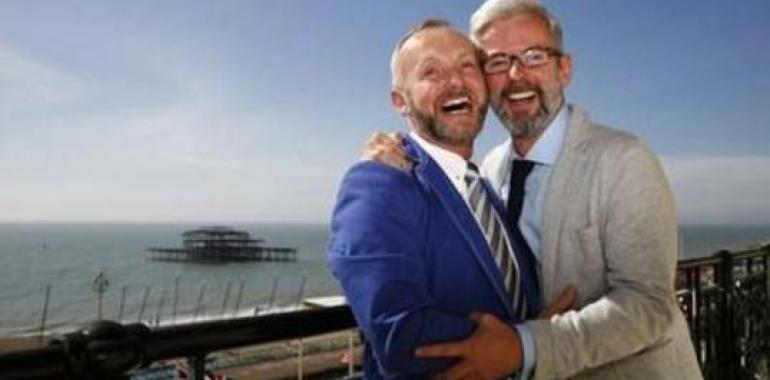 Inglaterra y Gales celebran las primeras bodas entre parejas del mismo sexo