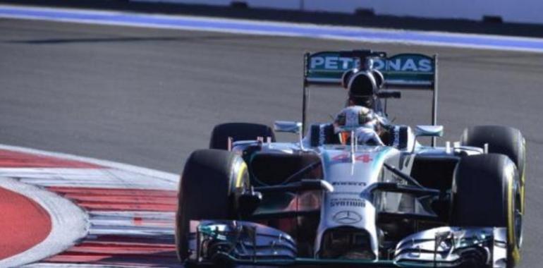 Hamilton supera a Rosberg y logra la pole del primer GP de Rusia  