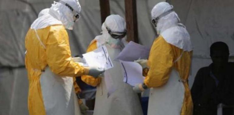 OMS eleva a más de 13.000 los contagiados por el ébola