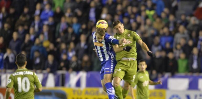 El Sporting sigue invicto tras el empate con el Alavés