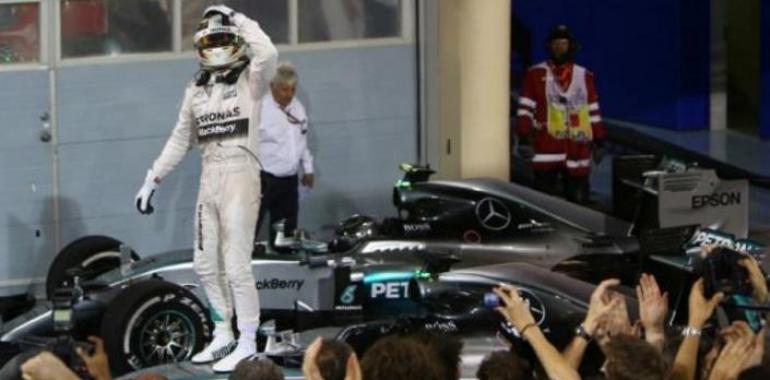 Victoria de Hamilton en el Gran Premio de Bahréin de Fórmula Uno  