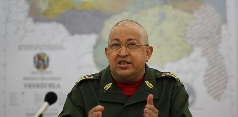 Chávez:"Gadafi va a resisitir con la fuerza que le queda"