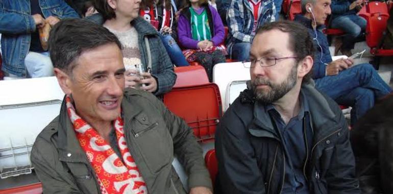 Emilio León y Enrique López apoyan al Sporting en El Molinón