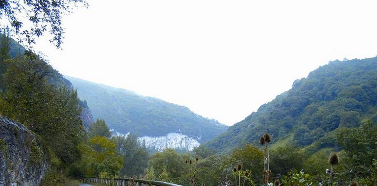 Abre el Camino Natural de la Senda del Oso, entre Entrago y Cueva Huerta