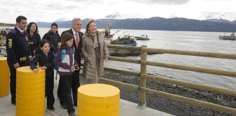 Chile inaugura nuevo terminal de transbordadores en Puerto Williams