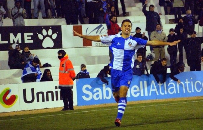 El Oviedo cierra el fichaje de Héctor Simón