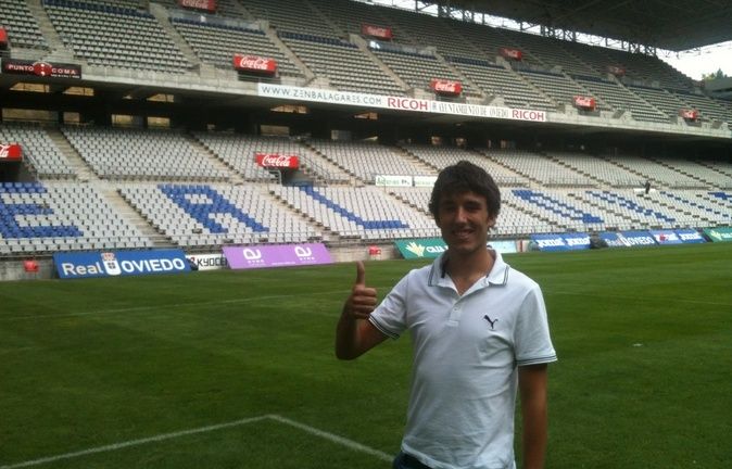 "Sólo el nombre dice mucho, todo el mundo quiere venir al Real Oviedo"