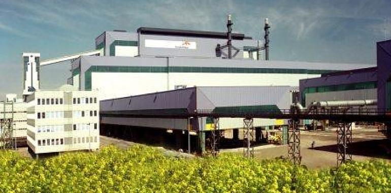 ArcelorMittal anuncia inversiones para su acería y la alcaldesa aplaude la decisión