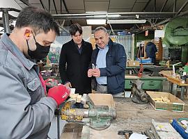La Consejería de Ciencia lanza un ambicioso proyecto para modernizar y proteger la cuchillería artesanal de Taramundi bajo la Indicación Geográfica de la UE