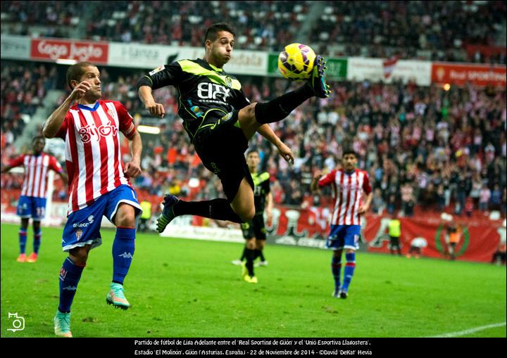 FOTOGALERÍA. Fútbol. Liga Adelante. R. Sporting Gijón - UE Llagostera