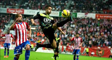 FOTOGALERÍA. Fútbol. Liga Adelante. R. Sporting Gijón - UE Llagostera