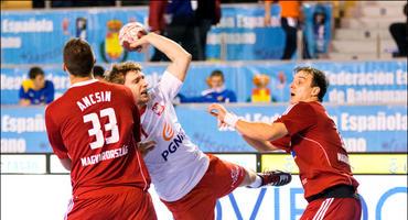 FOTOGALERÍA. Balonmano. Memorial Domigo Bárcenas. Polonia - Hungría