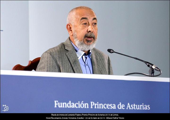 FOTOGALERÍA. Premios Princesa. Rueda de prensa de Leonardo Padura