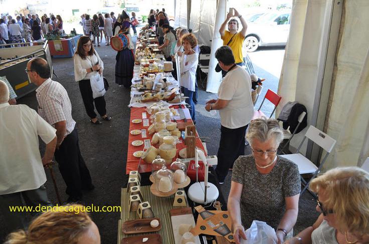 Feria de los quesos asturianos en la Foz de Morcín. XXVIII edición. 