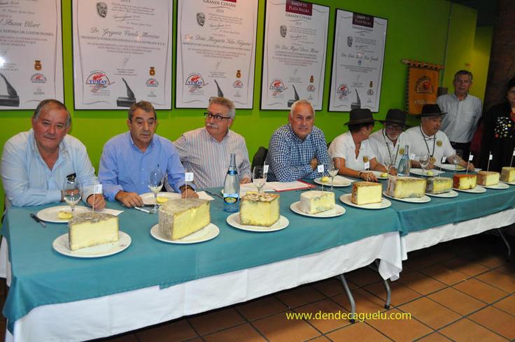 Cata de quesos Gamoneos en la sidrería Yumay. IV edición del Festival Mar y Montaña.