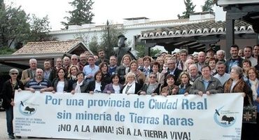 La ciudadanía de Castilla-La Mancha renueva su lucha contra la minería de tierras raras 