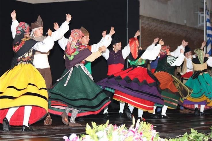 El Baile y la Danza en  la sociedad tradicional asturiana