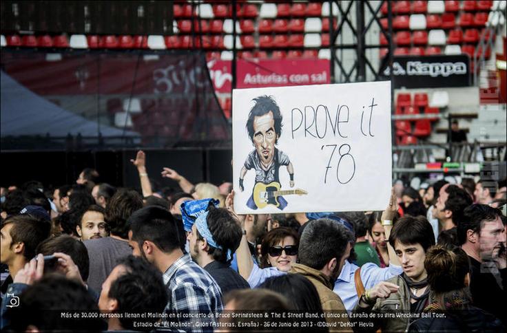 FOTOGALERÍA. Concierto de Bruce Springsteen en Gijón: El Público.