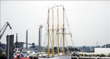 FOTOGALERÍA. Atraque del \"Creoula\" en Avilés