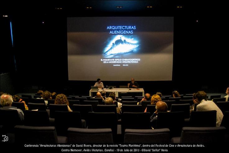 FOTOGALERÍA. Festival Cine y Arquitectura de Avilés: Conferencia 