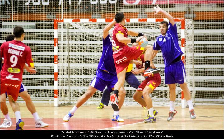 FOTOGALERÍA. Balonmano. ASOBAL. Juanfersa Grupo Fear - Quabit BM Guadalajara