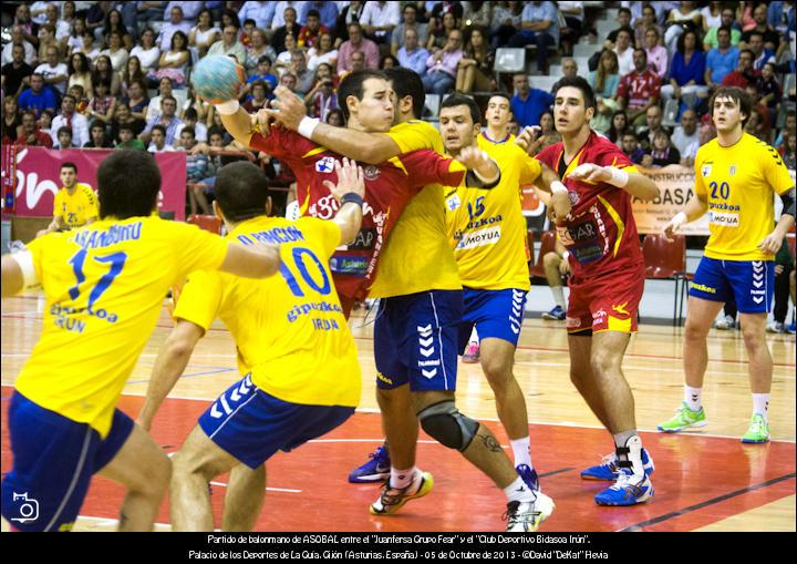 FOTOGALERÍA. Balonmano. ASOBAL. Juanfersa Grupo Fear - CD Bidasoa Irún