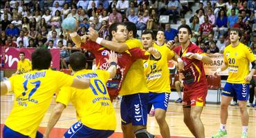 FOTOGALERÍA. Balonmano. ASOBAL. Juanfersa Grupo Fear - CD Bidasoa Irún