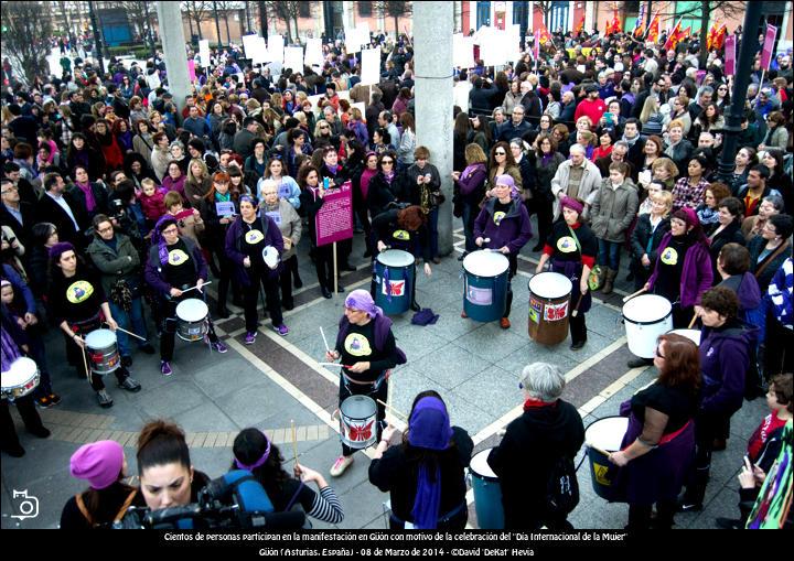 FOTOGALERÍA. Manifestación en Gijón del Día de la Mujer