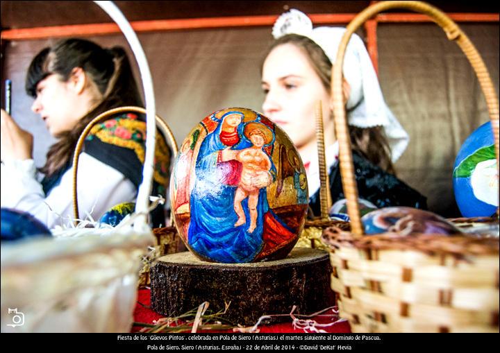 FOTOGALERÍA. Fiesta de los 'Güevos Pintos' en Pola de Siero